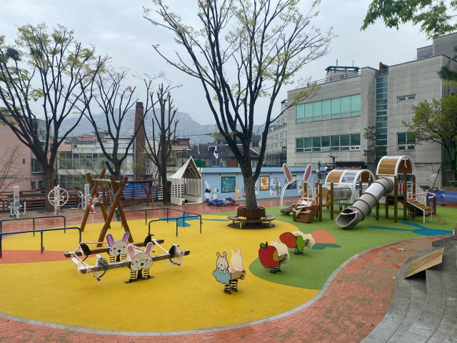 테마어린이공원 조성 사업이 완료된 서울 은평구 갈곡리어린이공원 모습. /사진 제공=은평구