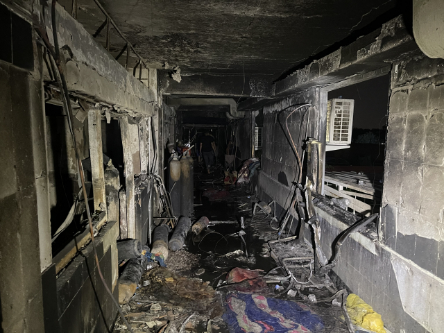 화재로 최소 82명의 사망자가 발생한 이라크 바그다드의 이븐 알하티브 병원./EPA연합뉴스