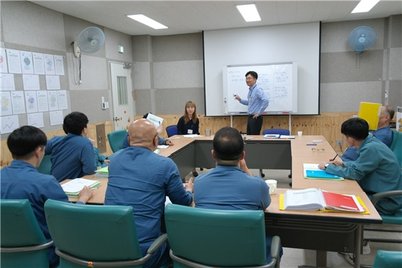 법무부,성범죄자·N번방 사건 등 범죄유형별 치료 프로그램 도입