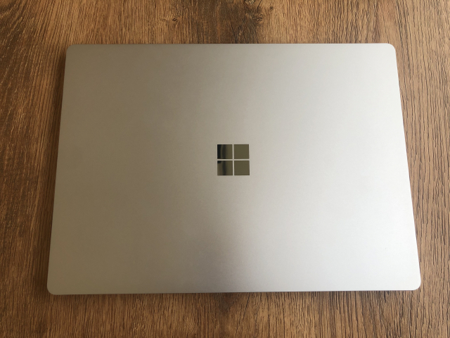 마이크로소프트에서 지난 4일 출시한 서피스 랩탑4(Surface Laptop 4) 플래티넘 색상 /정혜진기자
