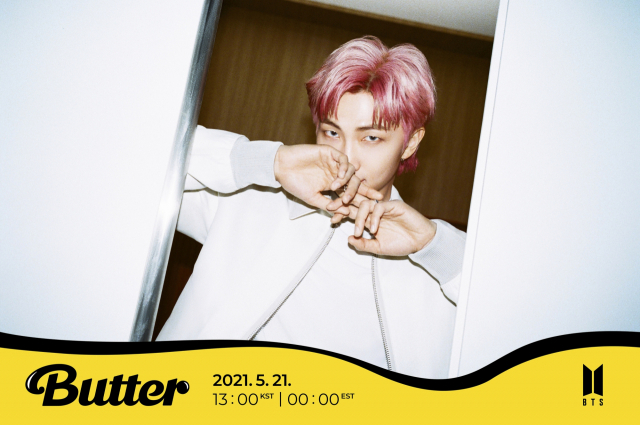 방탄소년단 정국XRM 신곡 'Butter' 개인 티저 속 강렬한 눈빛
