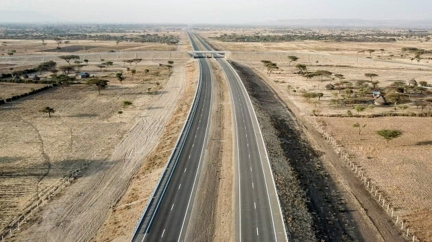 에티오피아 '메키-즈웨이' 고속도로…대우건설, 본선 구간 개통