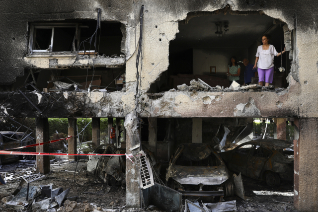외신 입주 건물도 폭격…네타냐후 '공습 계속할 것'