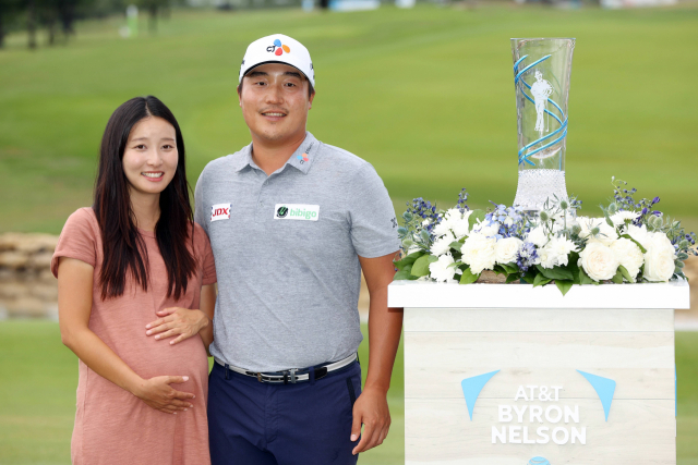 ‘축복이 아빠’ 이경훈, 한국인 8번째로 PGA 정상 오르다