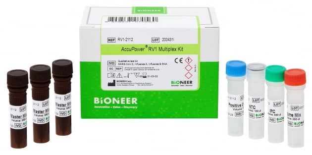 바이오니아가 국내 제조·판매허가를 받은 국내외 주요 유전자증폭(PCR) 장비용 코로나19·독감 동시진단키트 ‘아큐파워 RV1 멀티플렉스 키트’. /사진 제공=바이오니아
