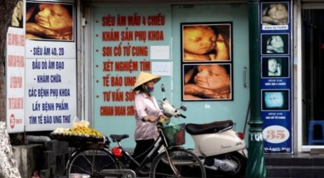 아파트에 태아 시신 1,000여구 보관한 베트남 시민단체