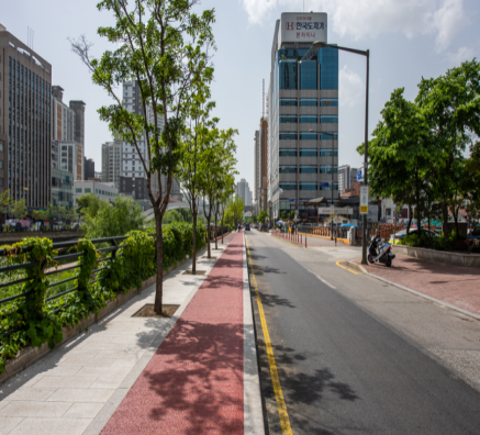 서울시, 오늘부터 '청계천 자전거 전용도로' 개통
