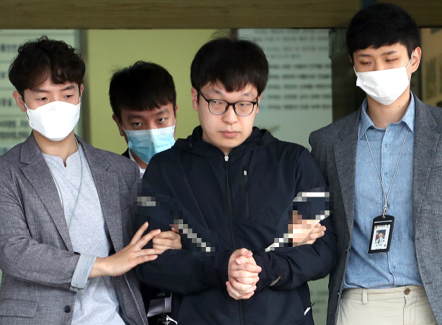 무기징역 구형된 '박사방' 조주빈 2심 선고…1심서 징역 45년