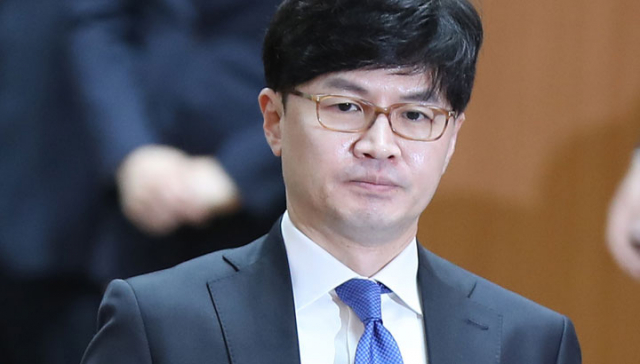 한동훈 '조국의 시간'에 맹비난 '뇌피셜들…판결문에 진실 있다'