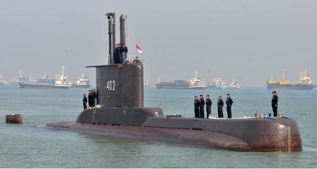 53명 태우고 침몰한 인니 잠수함…해군, 결국 '인양 포기' 선언