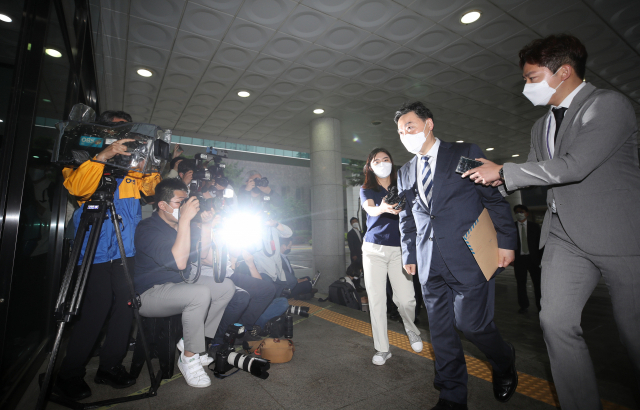 박범계 만난 김오수 '시간 더 필요하다'...의견충돌 시사