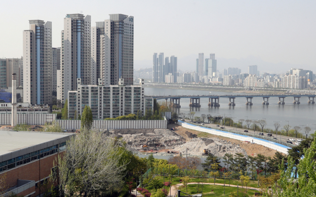 서울 강남구 청담동 청담삼익아파트 재건축 현장. /연합뉴스