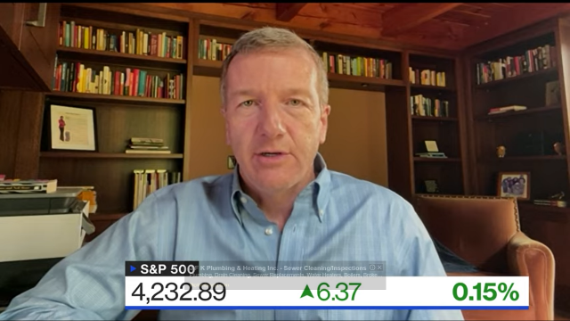 마이크 윌슨 모건스탠리 CIO가 연말까지 S&P의 10%가량 하락 가능성을 언급하고 있다. /블룸버그TV 화면캡처