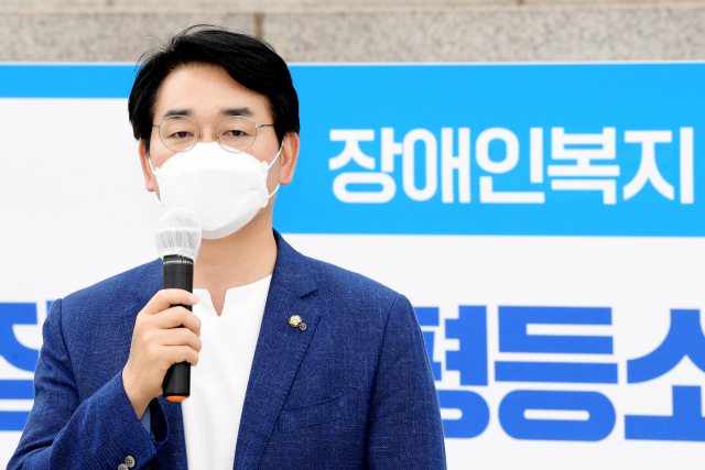 이준석 나비효과...박용진 여권 대권주자 지지도 첫 3위