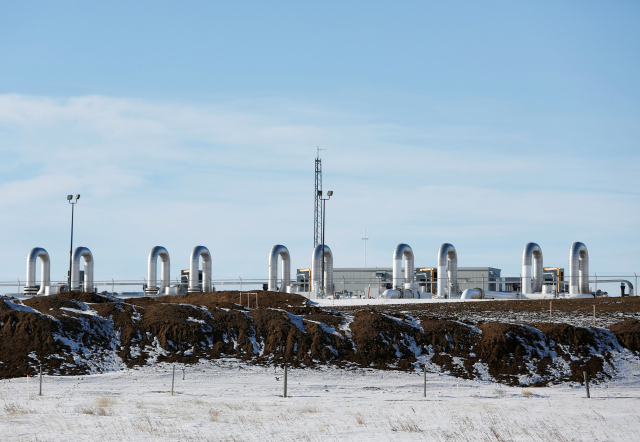 캐나다 앨버타주 오옌 지역의 TC에너지 소유 오일샌드 펌프 스테이션. /로이터연합뉴스