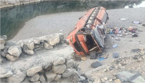 파키스탄서 버스 추락 사고 발생…20명 이상 사망