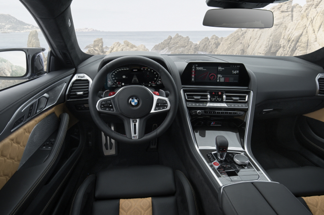 [별별시승]BMW ‘펀 드라이빙’의 정수...뉴 M8 컴페티션 쿠페