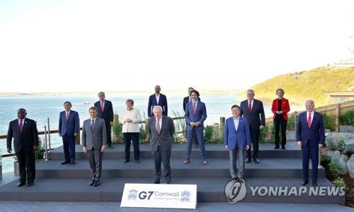 강경 모드 G7 '中, 신장·홍콩 권리 존중해야'