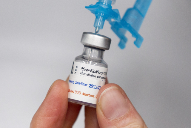 화이자-바이오앤테크의 신종 코로나바이러스(코로나19) 감염증 백신의 모습. /EPA연합뉴스