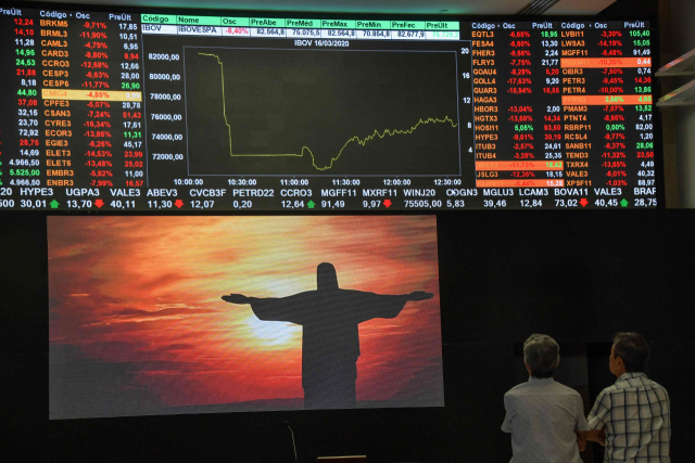 '돈 빠져나갈라' 신흥국도 바짝 긴장…브라질·러시아 줄줄이 금리인상