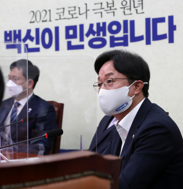 강병원 더불어민주당 최고위원이 2일 당 최고위원회의에서 발언하고 있다. / 성형주 기자