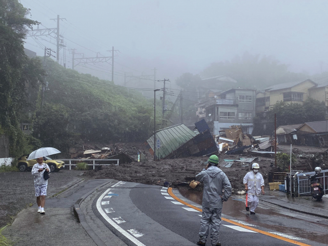 폭우로 산사태 발생한 일본 시즈오카/연합뉴스