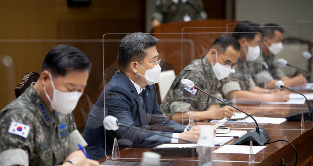 서욱 국방부 장관이 5일 서울 용산구 국방부에서 열린 '21-1차 전작권 전환 추진평가회의'에서 발언하고 있다. /연합뉴스