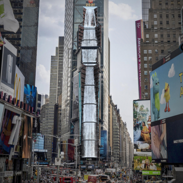 뉴욕 원타임스스퀘어에서 선보일 에이스트릭트의 ‘Waterfall-NYC’(2021)의 예상 이미지/사진=국제갤러리