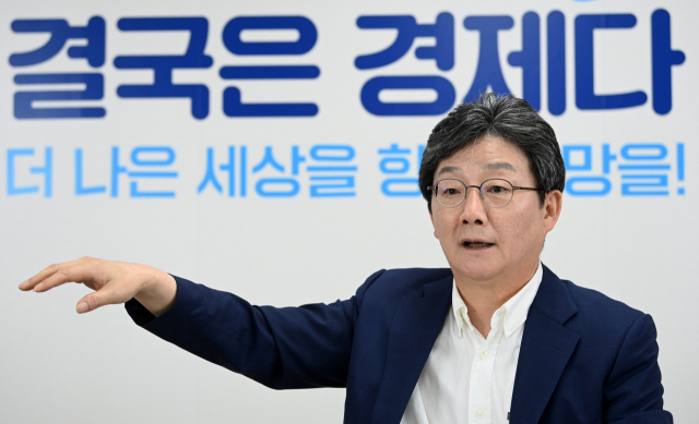 [일문일답]유승민 '대통령 휘두를 권력 전혀 욕심 없다…'경제개혁' 통한 성장회복에 집중'