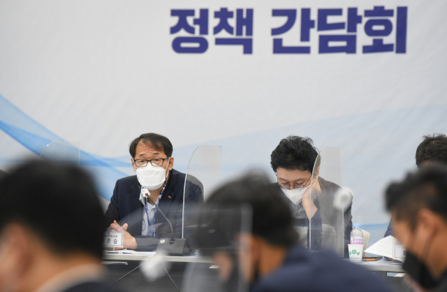 부산시, 청년 기업인과 지역경제 위기 극복 논의