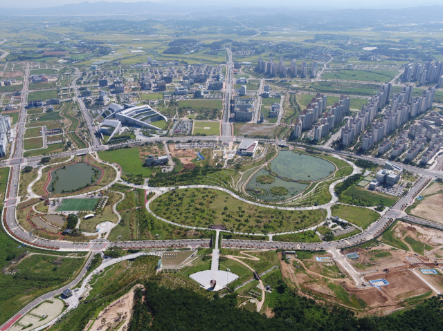 충남도청 등이 자리잡고 있는 내포신도시. /사진 제공=충남도