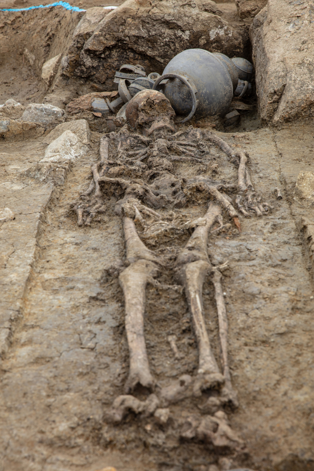 삼국시대 최장자의 인골 사진./사진제공=문화재청