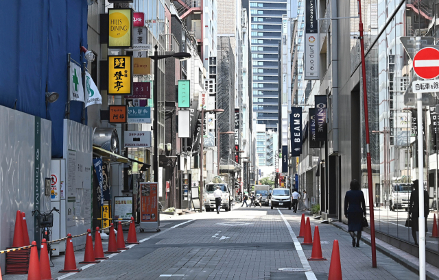 2020도쿄올림픽 개막을 5일 앞둔 18일 일본 도쿄 도심 긴자 거리 모습. 거리에 올림픽 관련 홍보물이나 배너 등을 찾아보기 어렵다./도쿄=올림픽사진공동취재단