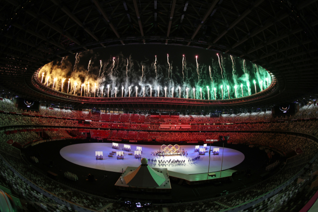 23일 도쿄 올림픽 스타디움(신국립경기장)에서 열린 2020도쿄올림픽 개회식에서 개막공연이 펼쳐지고 있다. /도쿄=올림픽사진공동취재단
