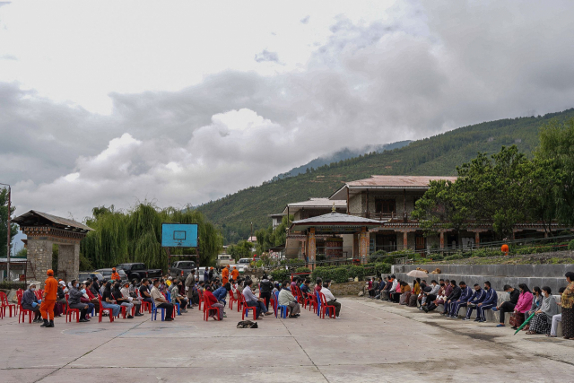 부탄, 세계 첫 성인 백신 접종 완료…'전 세계 백신 접종 불가능하지 않다'