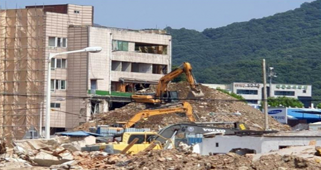 경찰, '불법 철거로 건물 불안정…미는 힘 못 버텨' 광주 붕괴참사 원인 발표