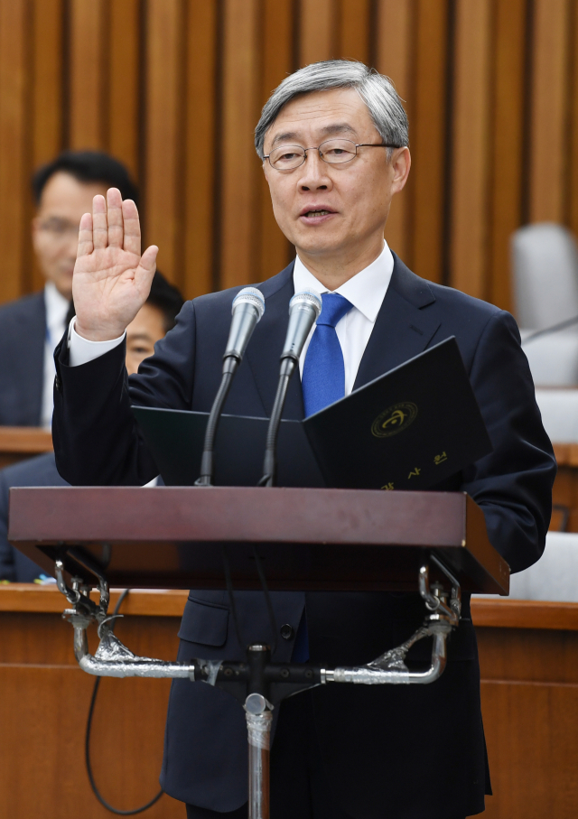 [속보]최재형 '국제공조로 북한 개혁개방, 자유민주주의 기초한 통일의 길 열겠다'