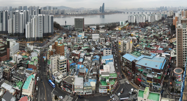 공공 재개발이 진행 중인 흑석 2구역 전경 / 서울경제DB