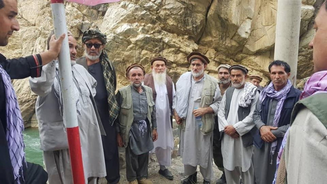 아프간 판지시르에 23일(현지시간) 반 탈레반 세력의 지휘관들이 모여 있다./로이터연합뉴스