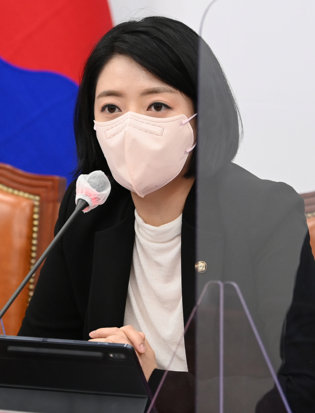 이준석 “‘부동산 의혹’ 의원 탈당 재논의 없다' 배현진 '여당도 공개하라'