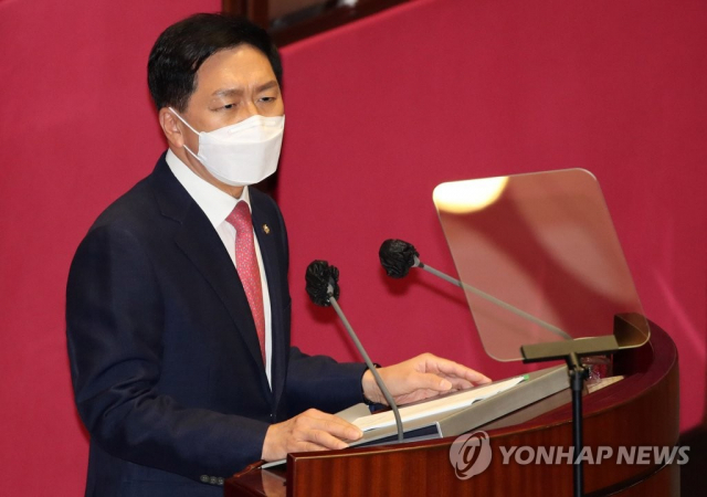 [속보]김기현 '민주당 선악프레임, 관료는 갈등 해결한다며 예산 펑펑 써'