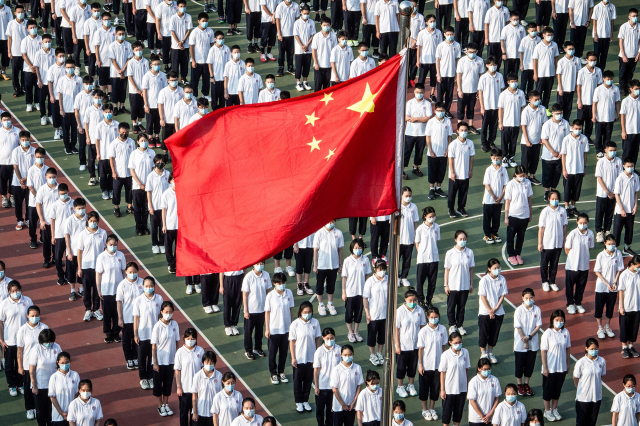 9월 학기제인 중국의 후베이성 우한에서 지난 1일 입학식이 진행중이다. /AFP연합뉴스