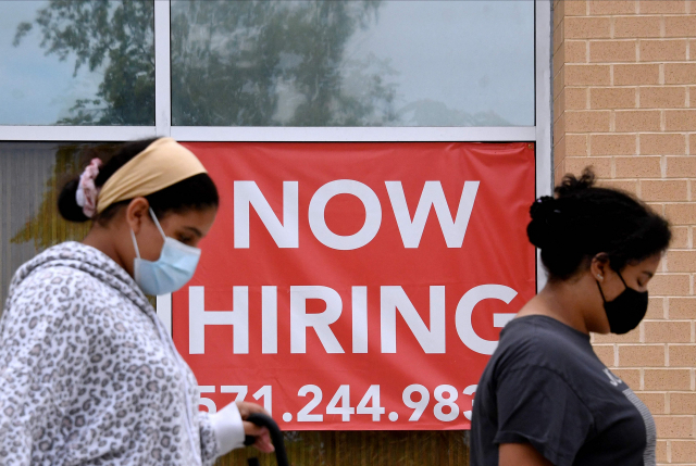 허리케인 여파에 美 신규 실업수당 33만건…3주만 증가세