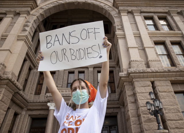 美 텍사스 의사의 고백…'낙태 금지법 통과 후 낙태 수술했다'