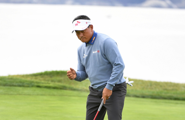최경주, 새 역사 썼다…한국인 최초 PGA 챔피언스 우승