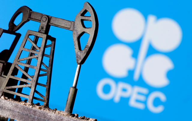 OPEC+, 대규모 증산 안한다…유가 7년만 최고