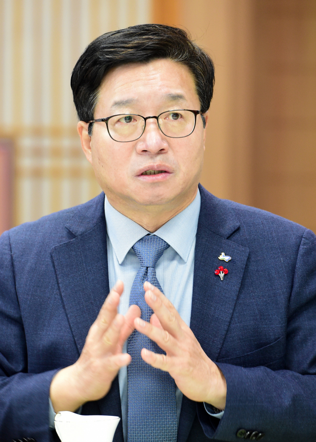 염태영 수원시장, 정부에‘특별지방자치단체’설립 제안