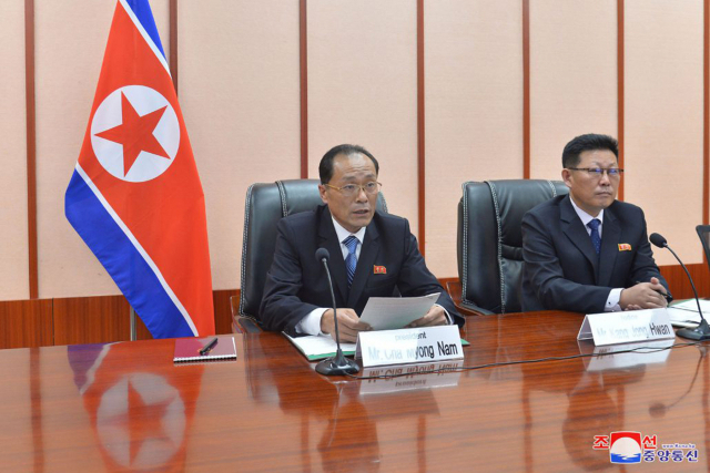 WHO '북한에 코로나19 의료품 지원'... 북-중간 국경 봉쇄도 풀리나