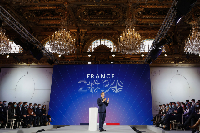 프랑스, 소형원자로·전기차 등에 300억유로 투자한다
