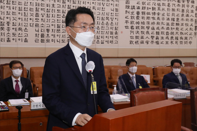 검찰, '재판거래' 의혹 관련 수사 착수…대법원에 김만배 출입 기록 요청